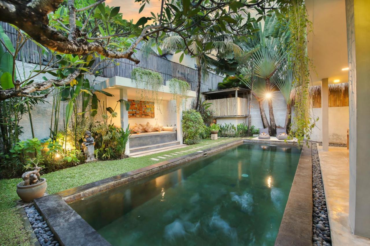 Villa Malou Seminyak Exteriör bild