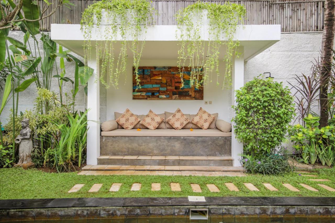Villa Malou Seminyak Exteriör bild